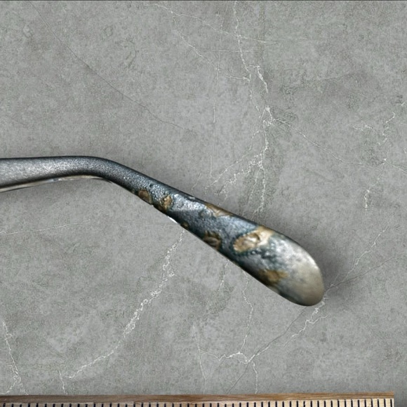 Versace Medusa Biggie Vintage Gold Sunglasses w/ Case/Cleaning Cloth/Auth Card - Picture 8 of 16